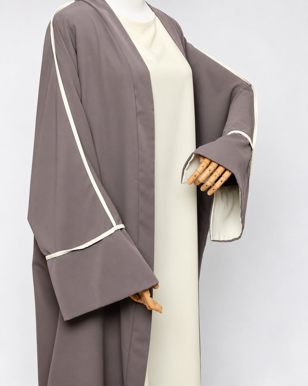 Kimono mit zweiteiligem Seidentanktop von Medina