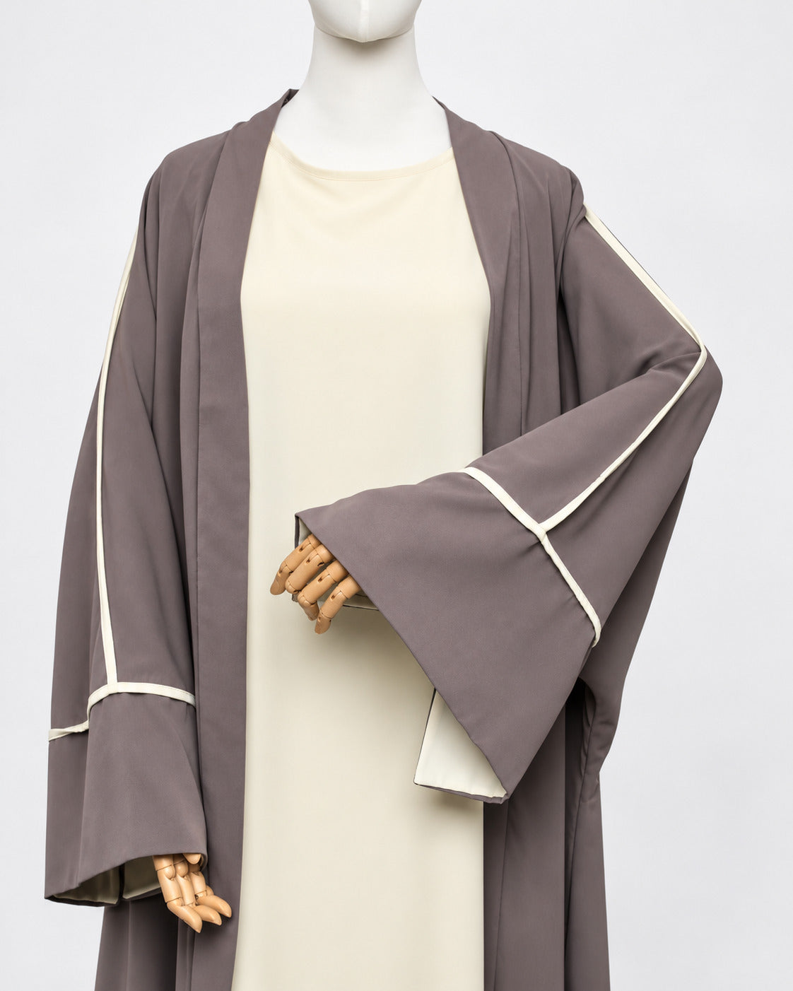 Kimono mit zweiteiligem Seidentanktop von Medina