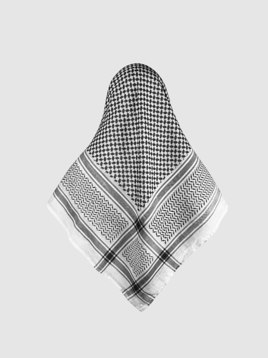 Ghuthra in Schwarz-Weiß