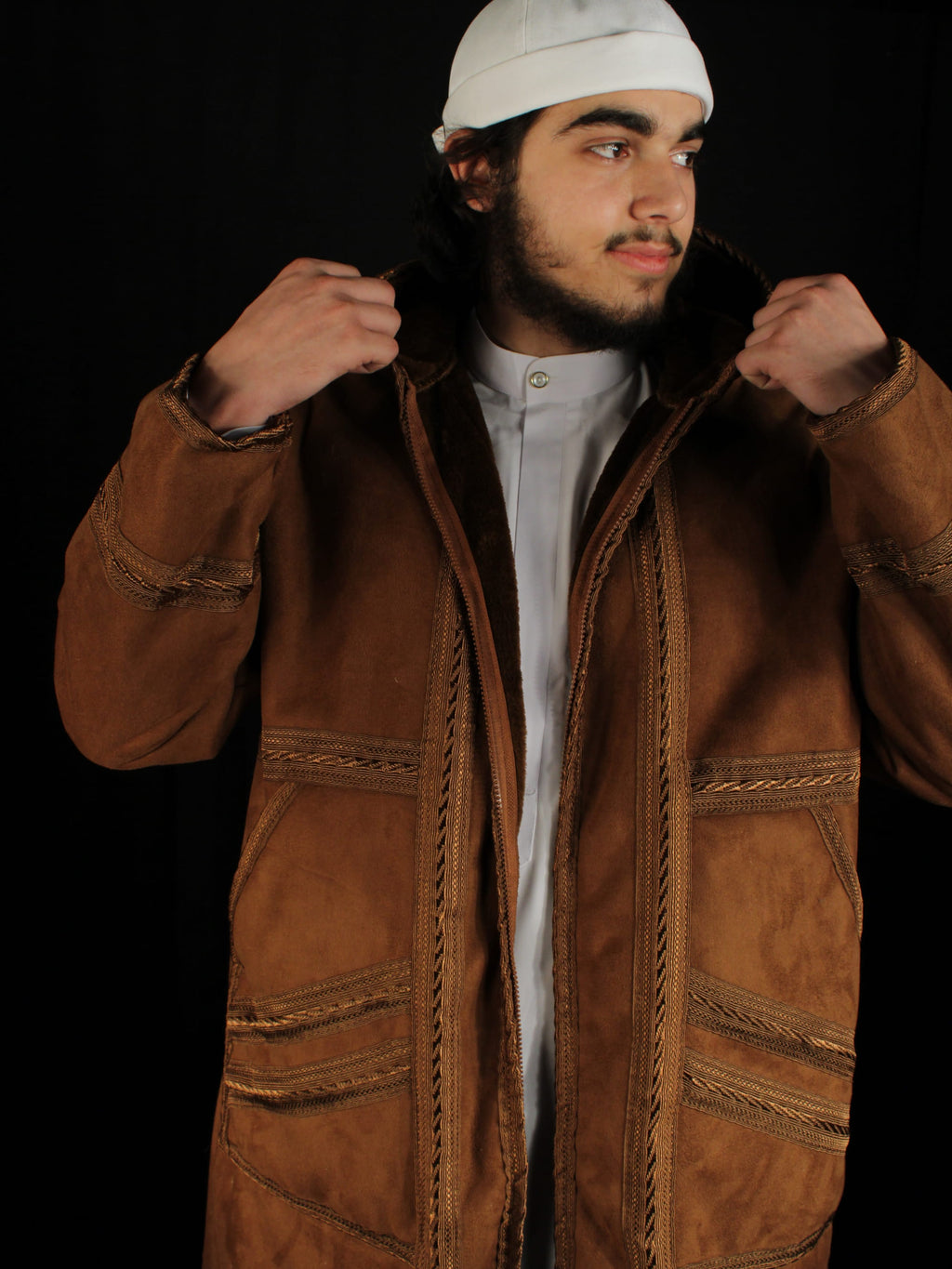 Premium Mantel in Braun