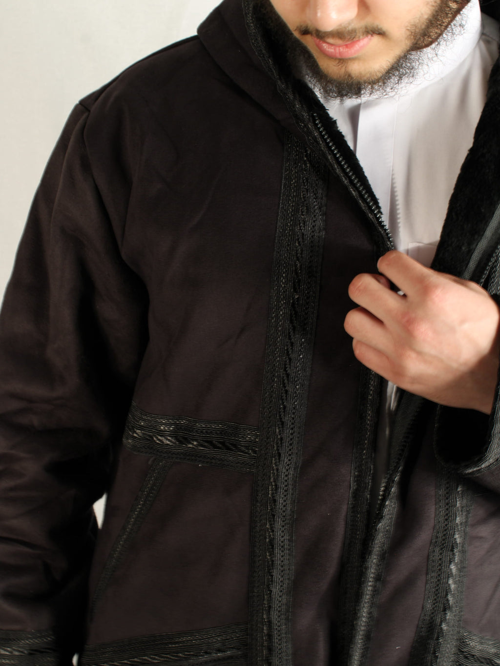 Premium Mantel in Schwarz