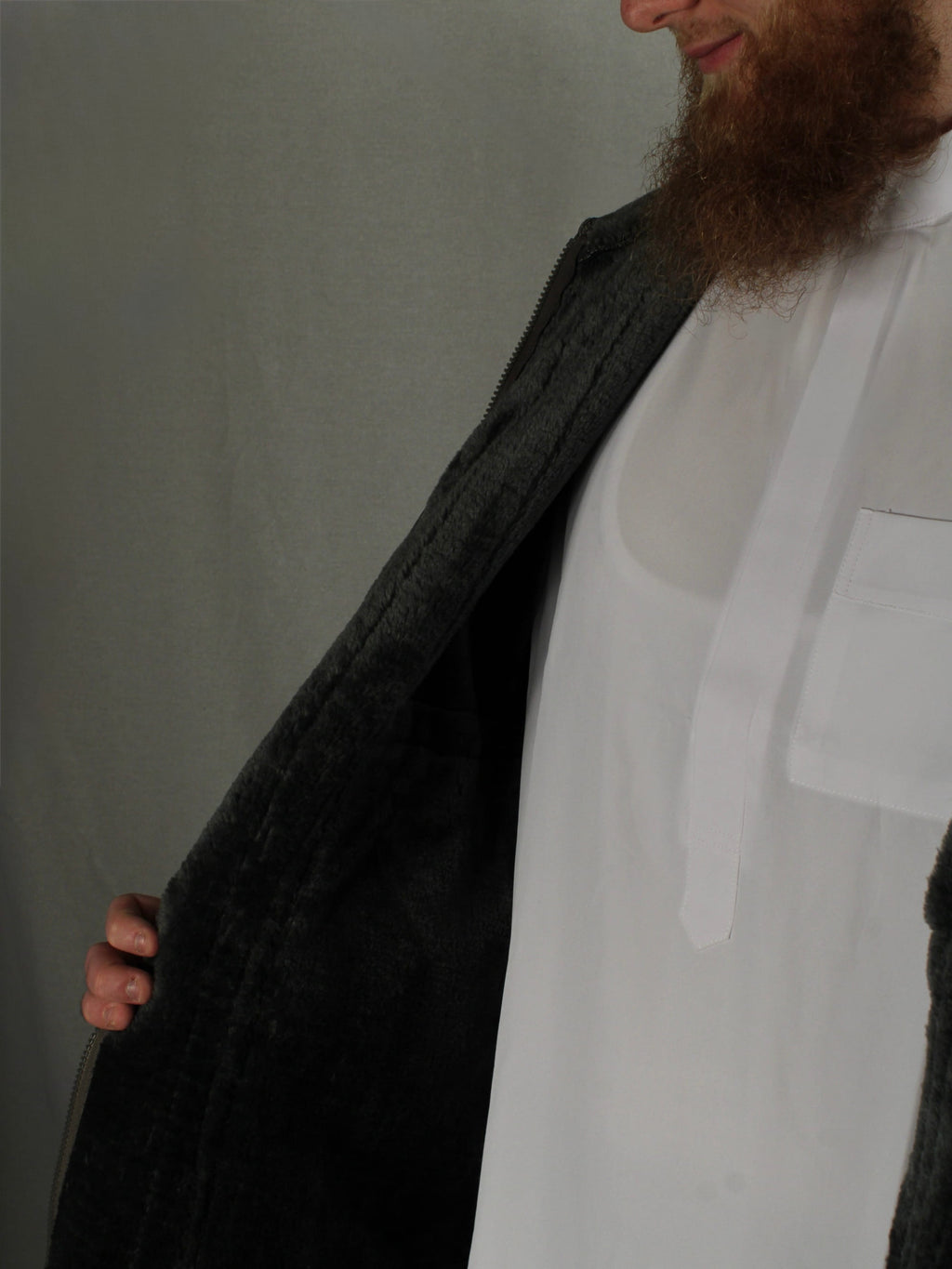 Premium Mantel in Grau