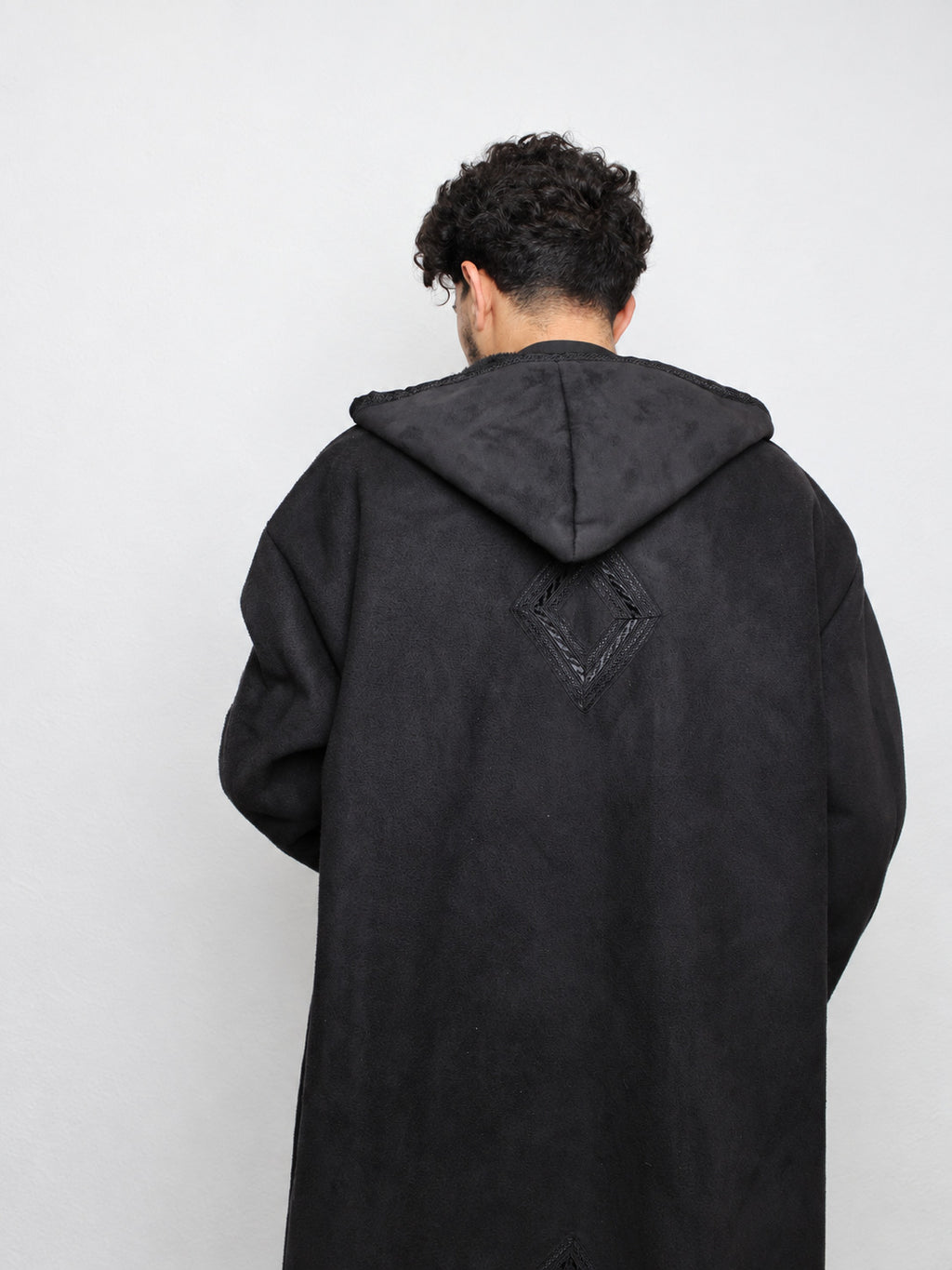 Farwa Mantel in Schwarz