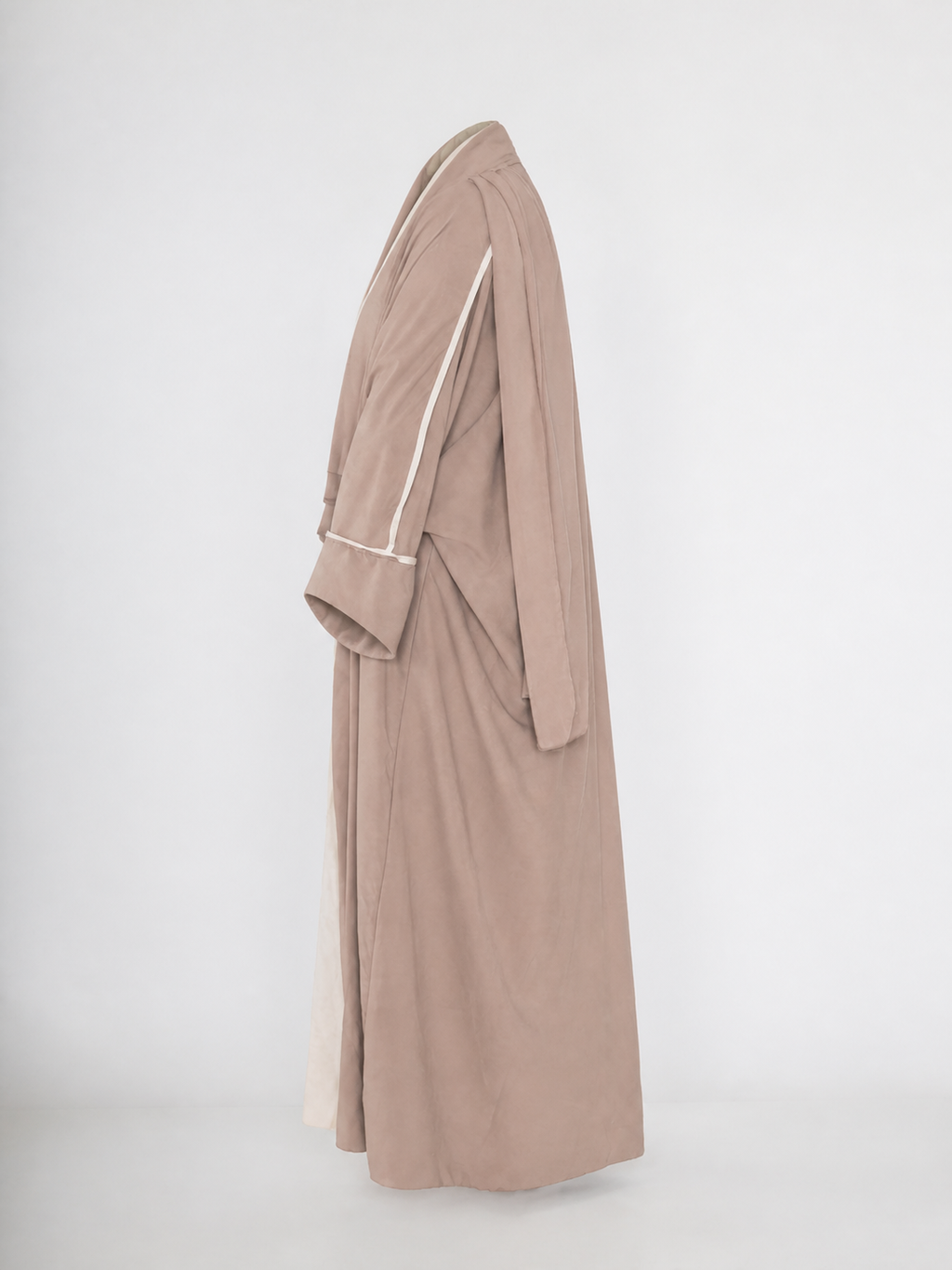 Kimono avec débardeur deux pièces en soie de Médine – vue flottante de côté